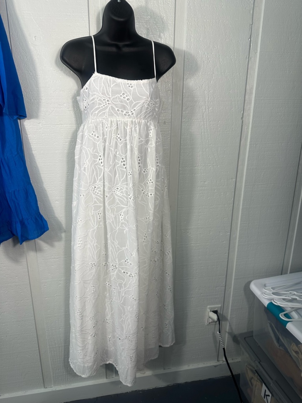 ASOS Design White Lace Overlay Spaghetti Strap Dress Size 2 NWT